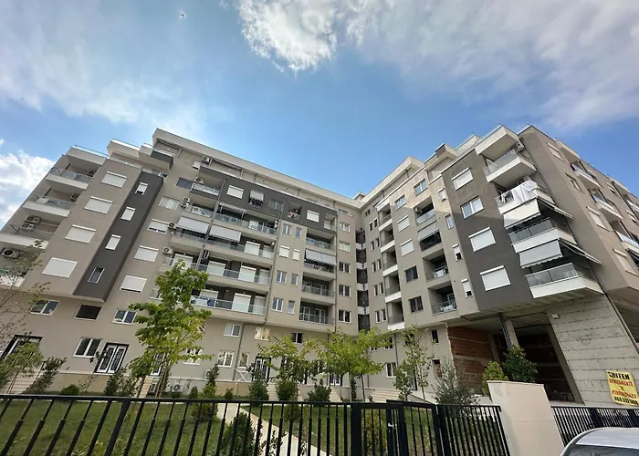Iona 3 Apartment Golem (Tirana)