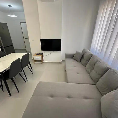 Iona 3 Apartman