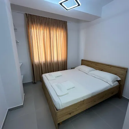 Apartman Iona 3 *